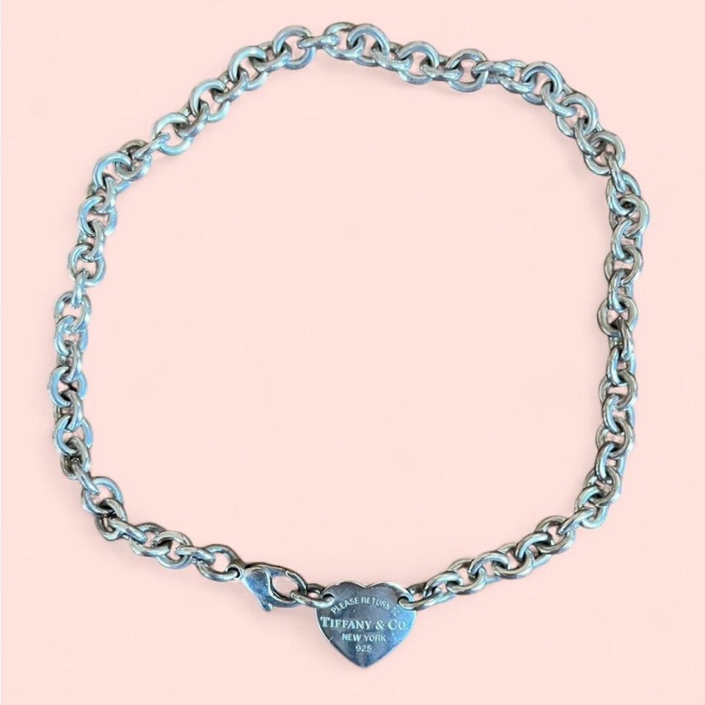 Tiffany & Co. Silver Chain Necklace with Heart Pendant